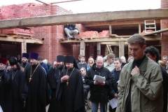 Закладка камня