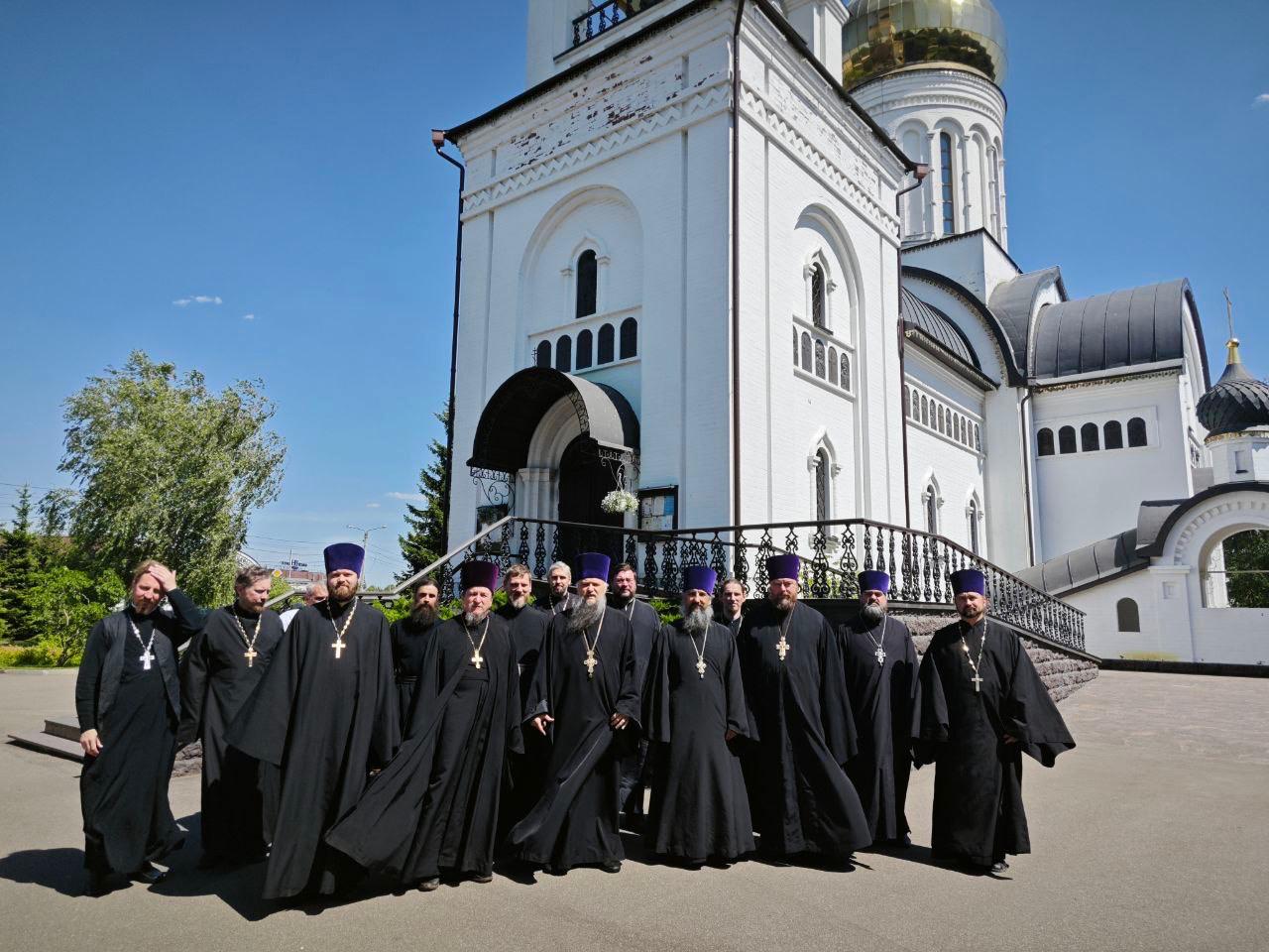 Собрание Епархиального отдела по благотворительности и социальному служению 20250710